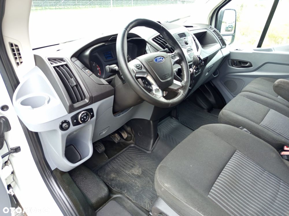 Ford TRANZIT - 20
