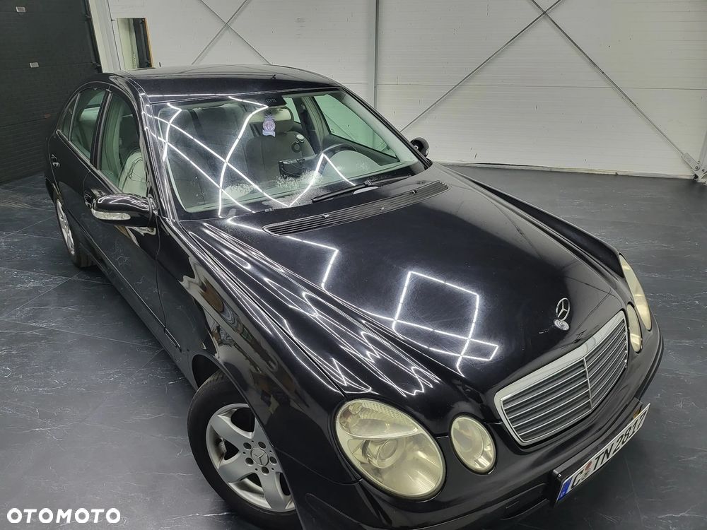 Mercedes-Benz Klasa E 200 Kompressor Classic Sport Edition - 5
