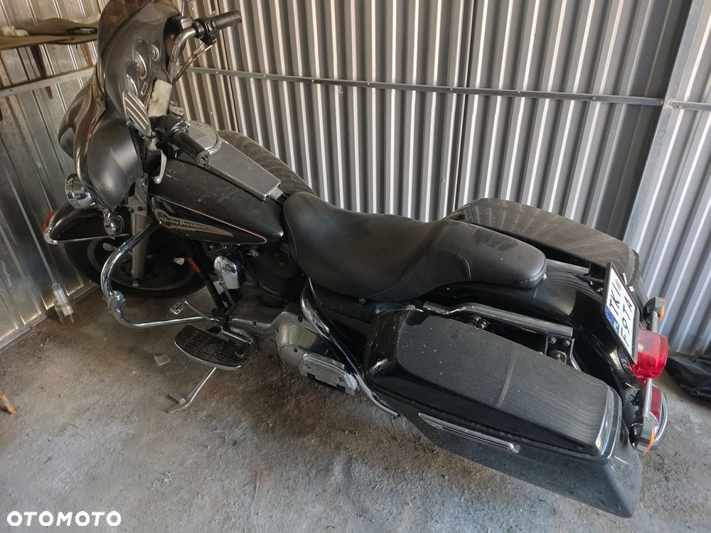 Harley-Davidson FLHT Electra Glide Standard - 1