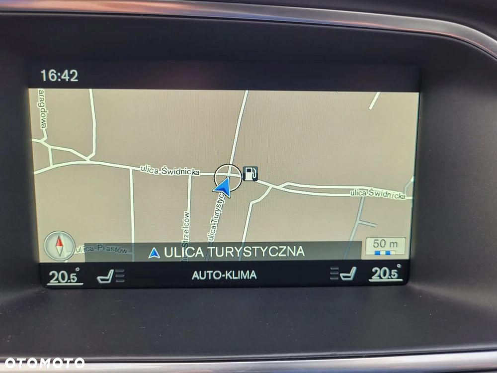 Volvo V40 D4 Drive-E Summum - 21