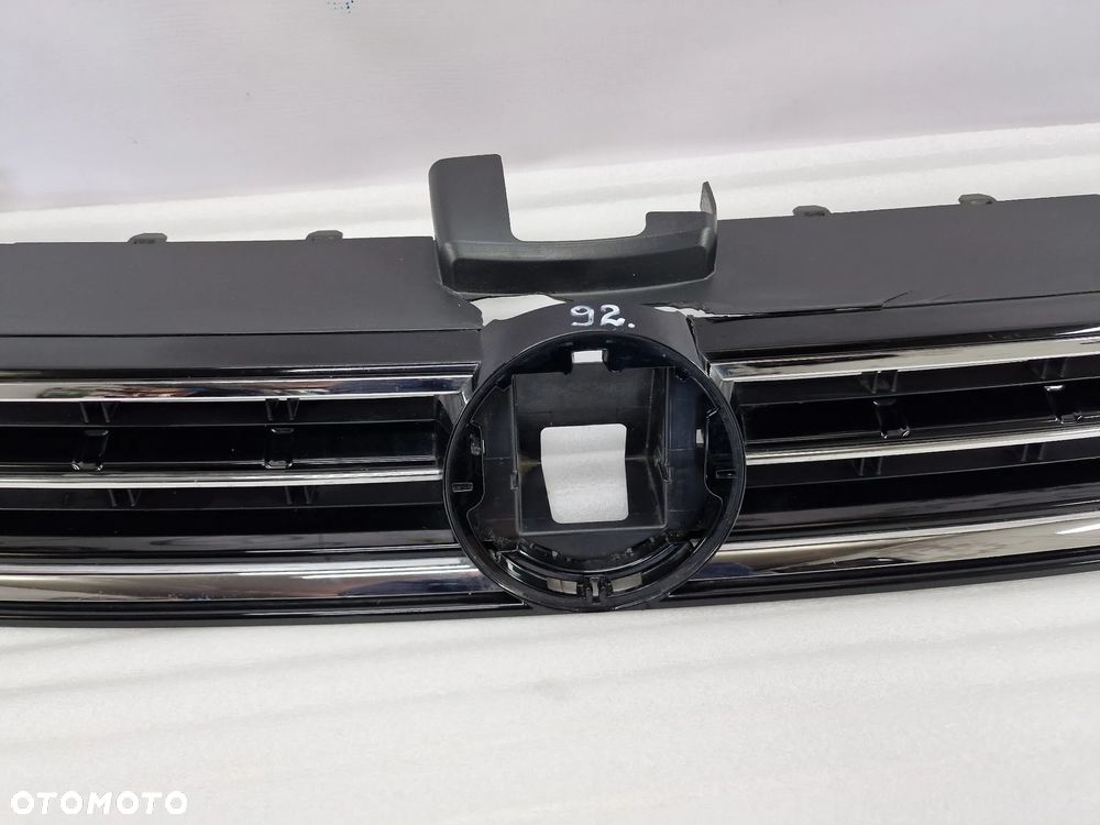 VW SPORTSVAN LIFT 17- ATRAPA / GRILL PRZEDNI PRZÓD POD RADAR , NR 510853653H / 510853651AN/AP , NR AUKCJI GR92 - 6