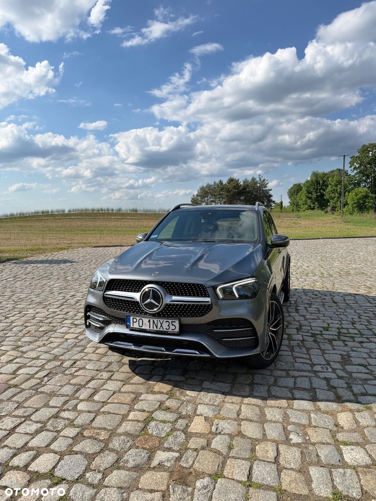 Mercedes-Benz GLE - 1