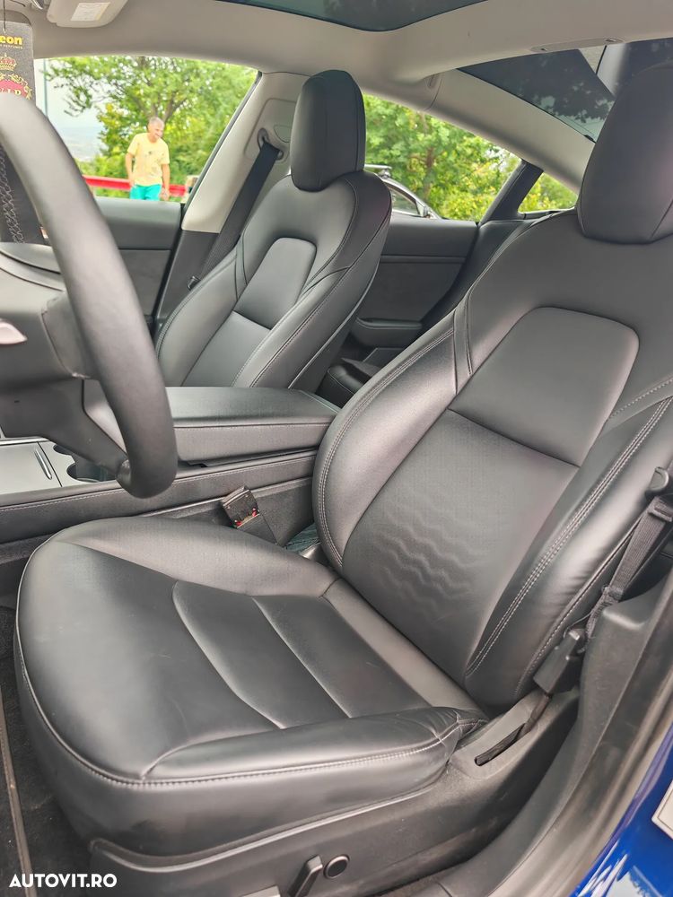 TESLA Model 3 2021 — imagine 11