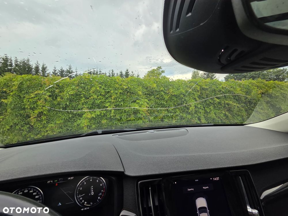 Volvo S90 T5 Momentum - 26