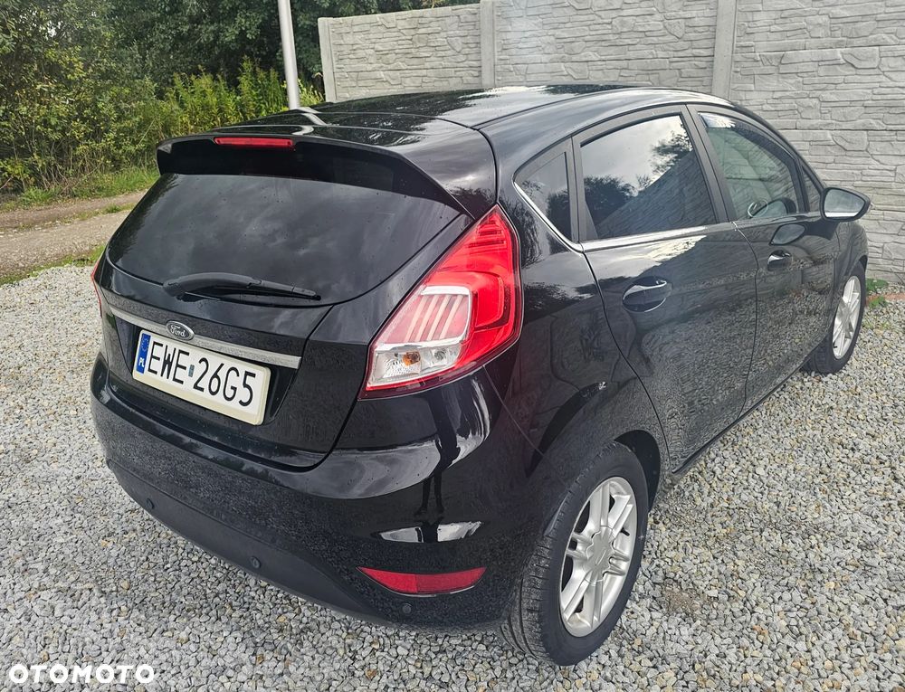 Ford Fiesta 1.0 EcoBoost STart-Stop Titanium - 6