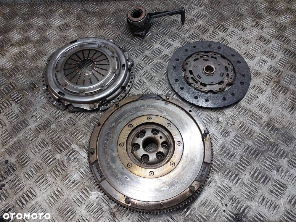 KOŁO DWUMASOWE + TARCZA + DOCISK + ŁOŻYSKO OPOROWE SHARAN MK1 LIFT 1.9 TDI - 1