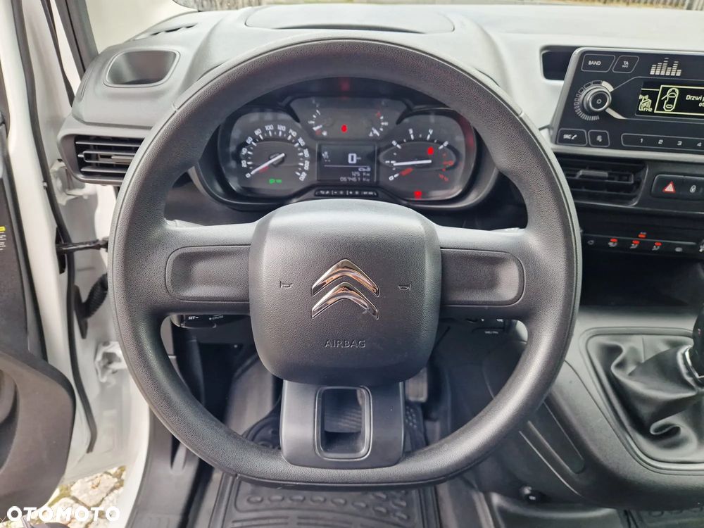 Citroën BERLINGO - 17