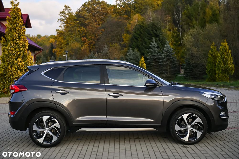 Hyundai Tucson blue 1.7 CRDi 2WD DCT Premium - 33