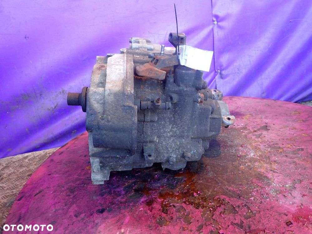 VW TRANSPORTER T5 2,5 TDI AXD 130KM 6B SKRZYNIA BIEGÓW GWB - 5