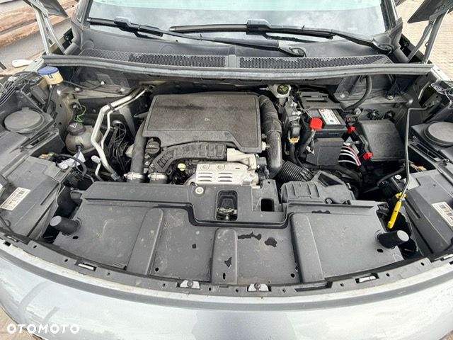 Peugeot 3008 PureTech 130 Stop & Start GPF EAT8 Allure - 19