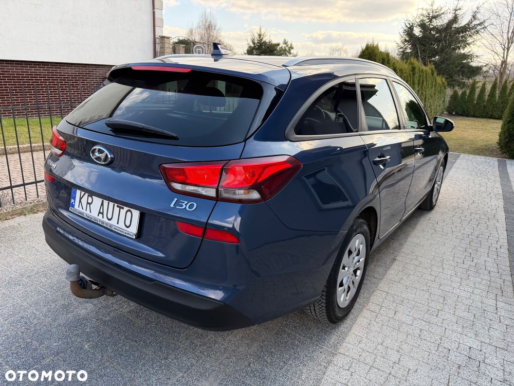 Hyundai i30 1.6 D GO Plus DCT - 4