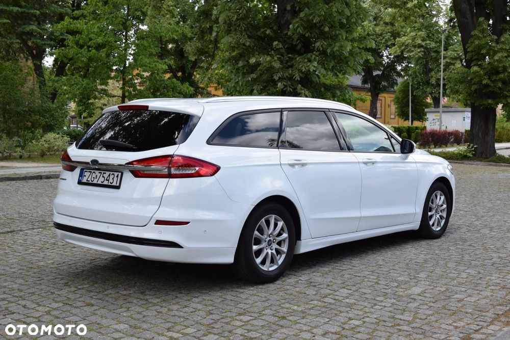 Ford Mondeo - 4