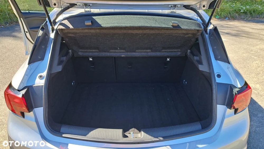Opel Astra 1.2 T Business Elegance S&S - 26