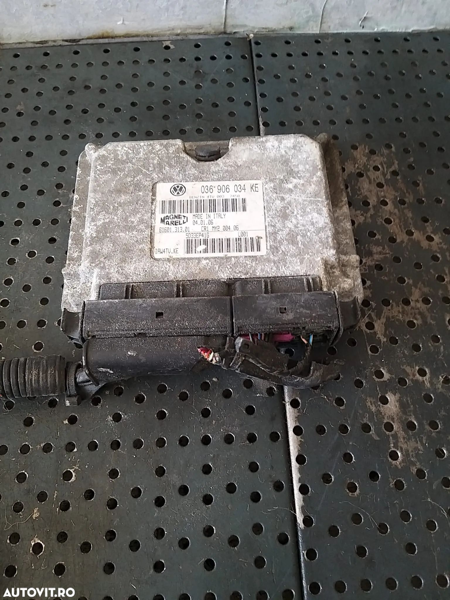 Ecu calculator motor 1.4 b skoda fabia 1 6y 036906034ke 6160131301 - 1