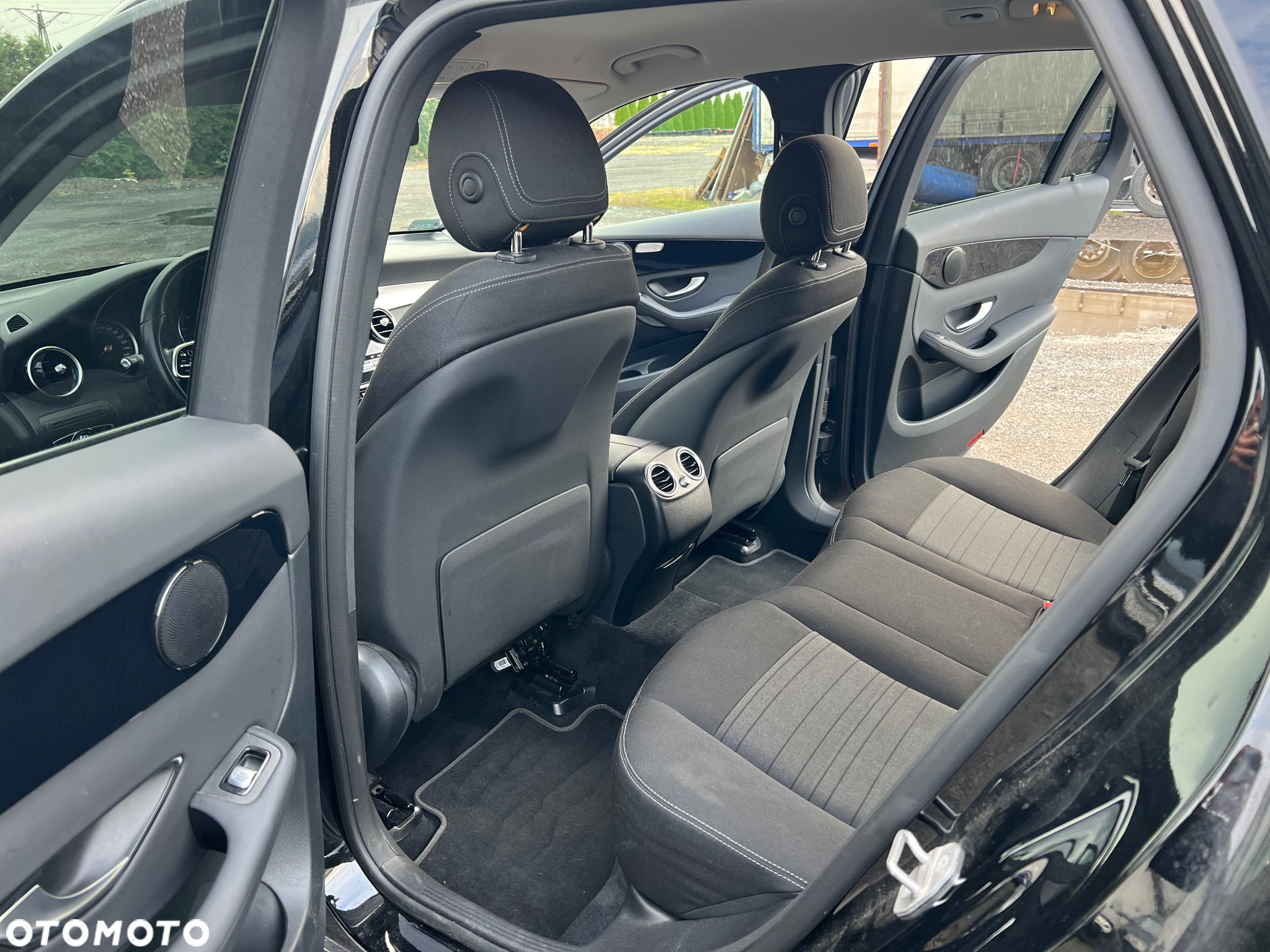 Mercedes-Benz GLC 200 d 4-Matic Business Edition - 20