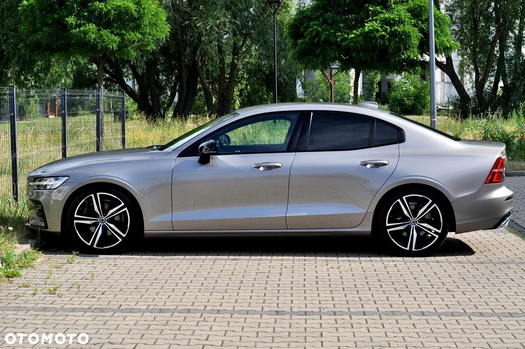 Volvo S60 T5 AWD R-Design - 12