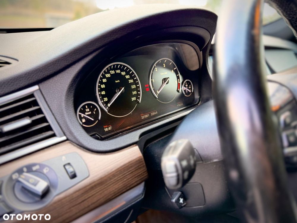BMW Seria 5 - 9