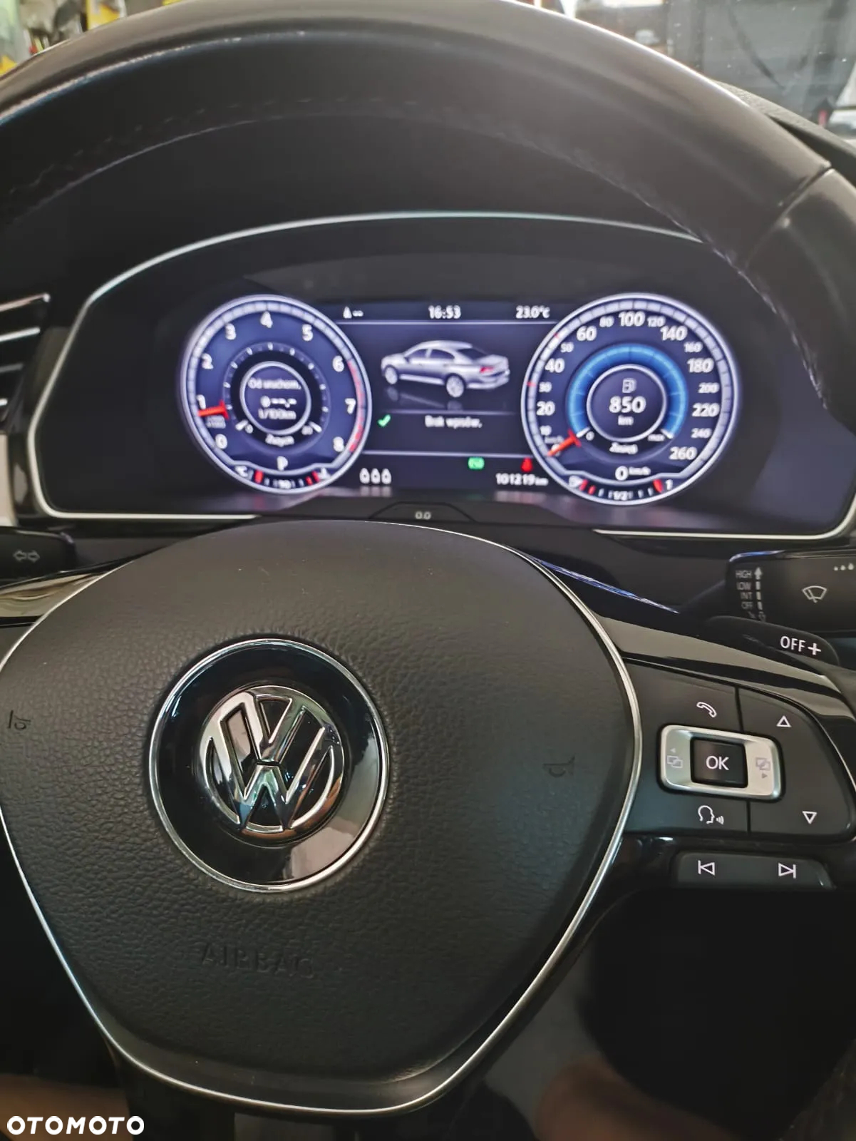Volkswagen Passat 1.8 TSI BMT Highline DSG - 29