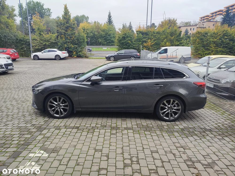 Mazda 6 - 8
