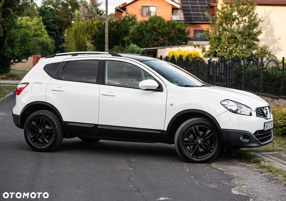 Nissan Qashqai - 10