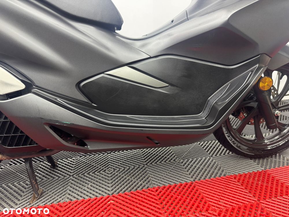 Honda PCX - 31
