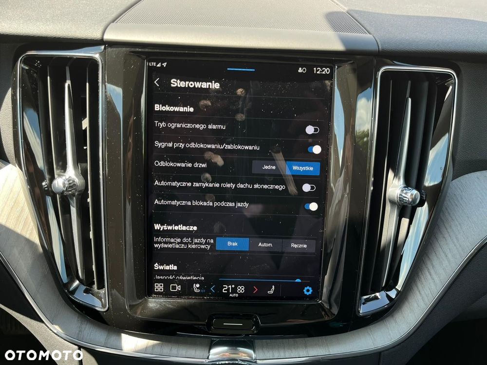 Volvo XC 60 - 22