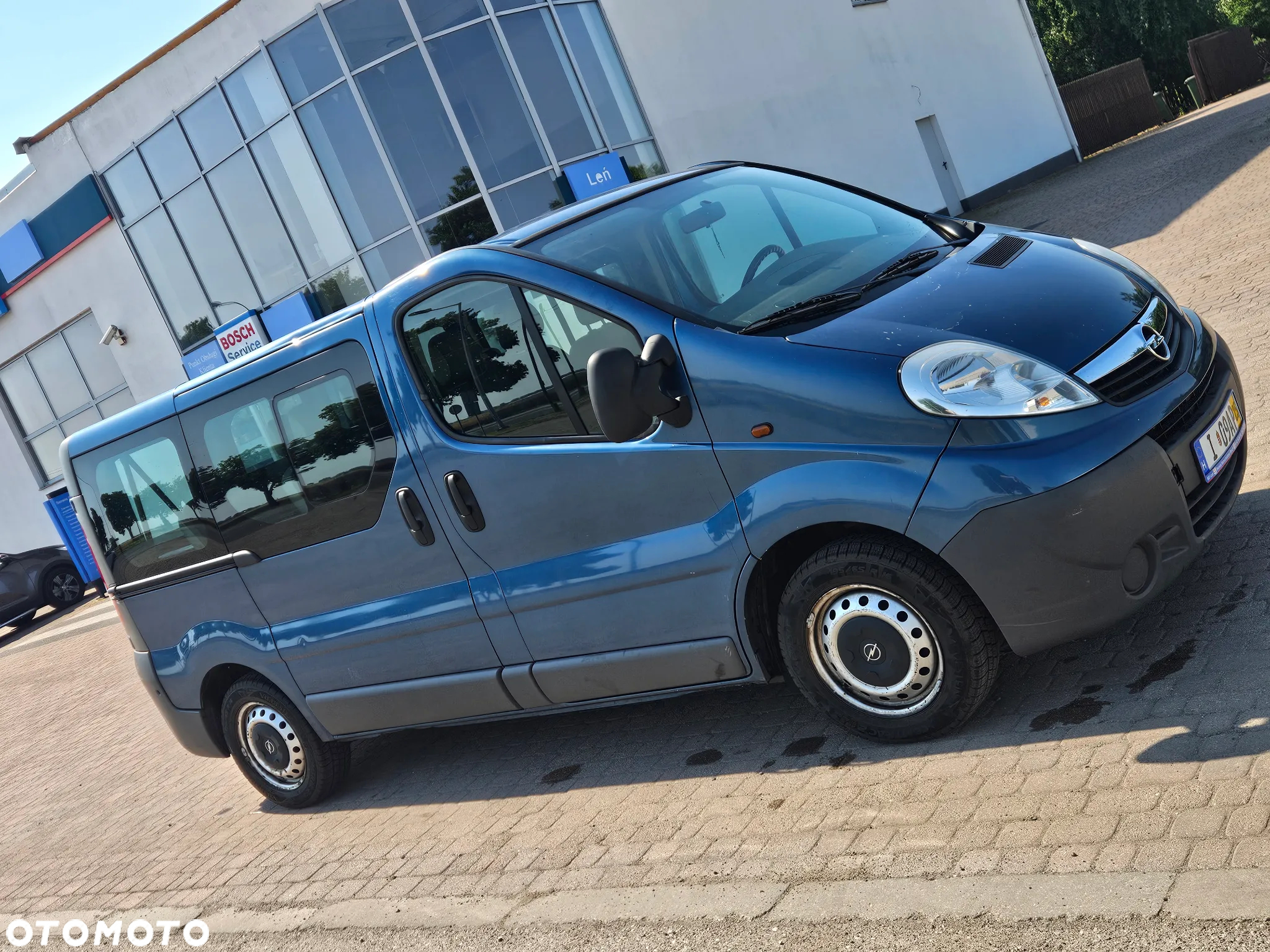 Opel Vivaro L1H1 2.7t - 11
