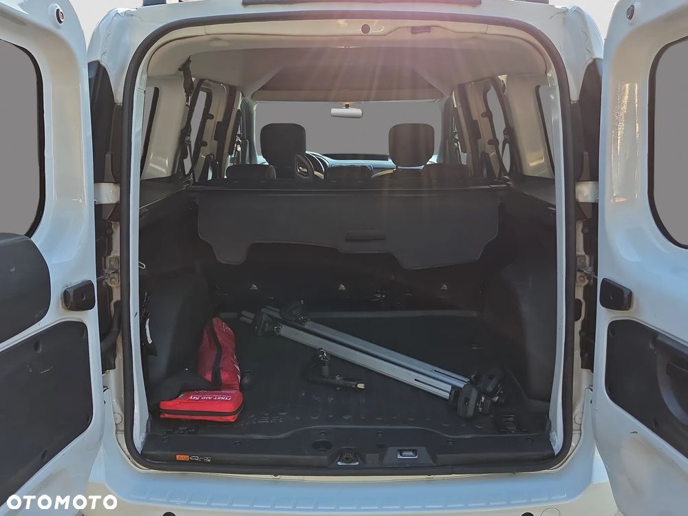 Dacia Dokker 1.5 Blue dCi Laureate - 22