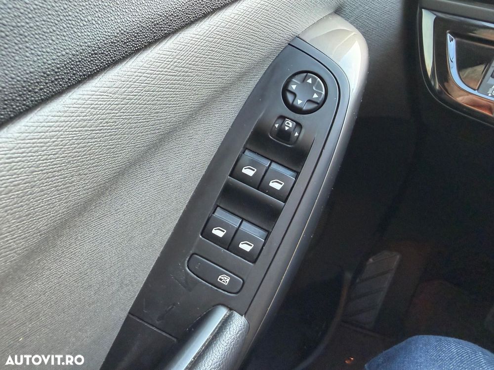 Citroën C4 Grand Space Tourer Spacetourer BlueHDi 160 Stop&Start EAT8 SHINE PLUS - 36