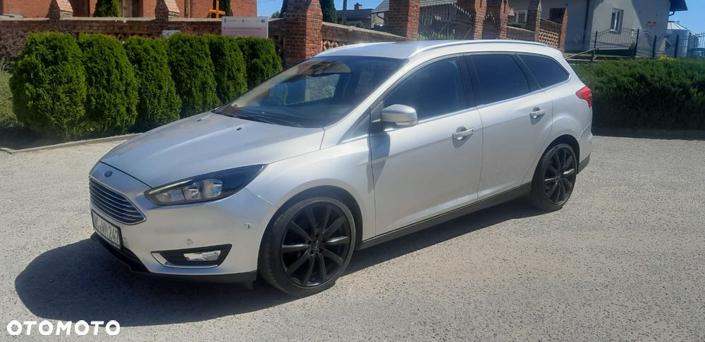 Ford Focus - 12