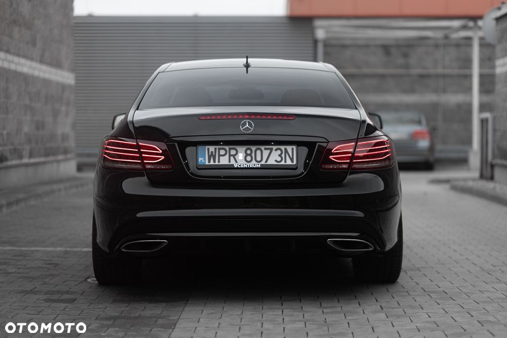 Mercedes-Benz Klasa E - 34
