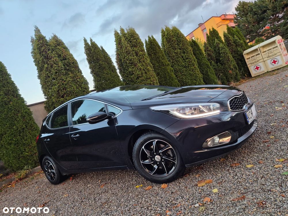 Kia Ceed 1.6 GDI Edition 7 - 28