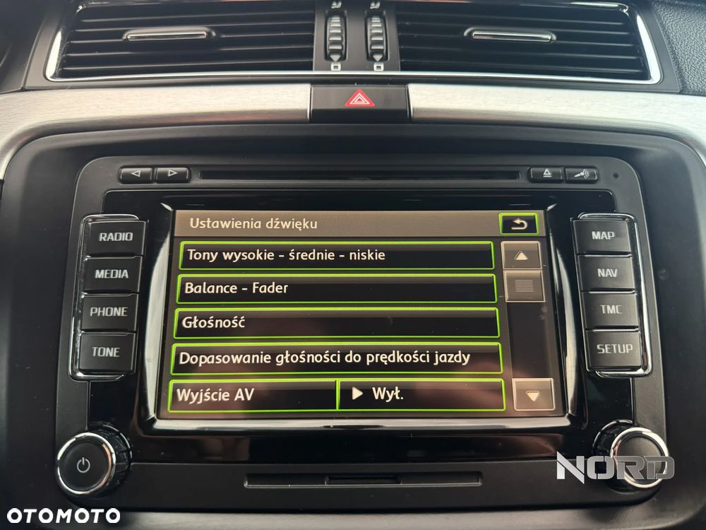 Skoda Superb 2.0 TDI Elegance - 28