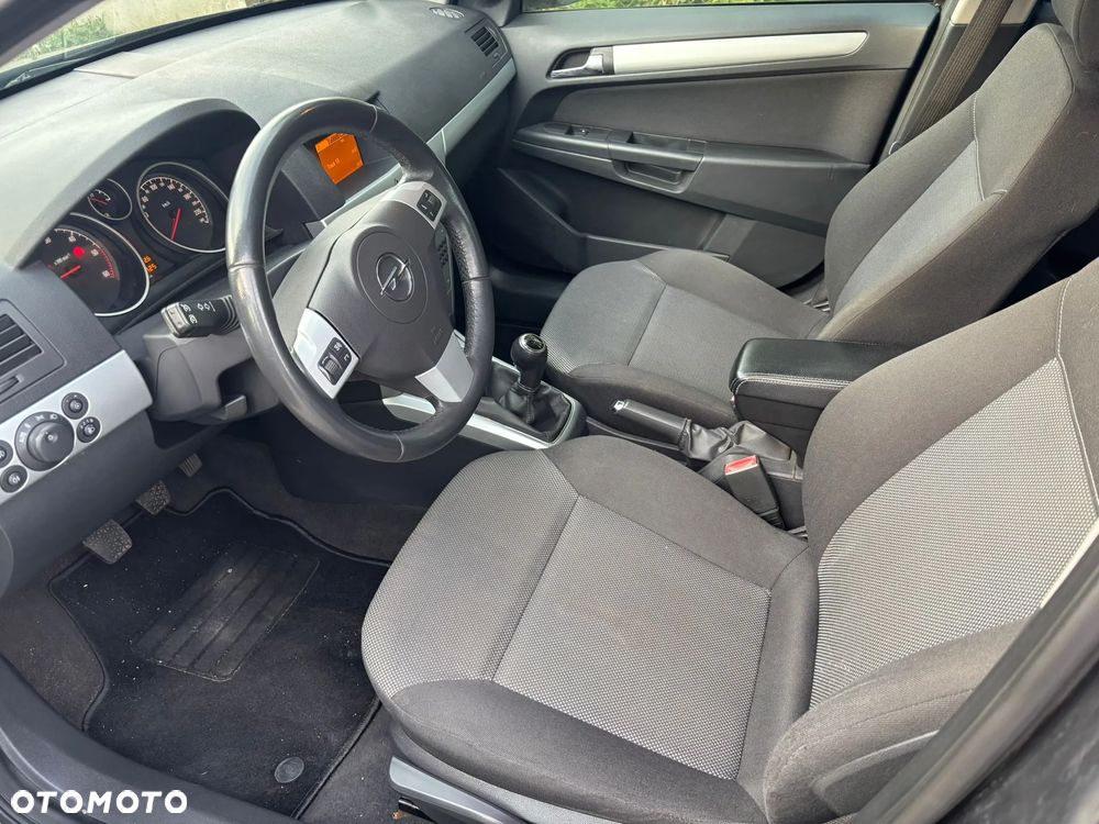 Opel Astra - 15
