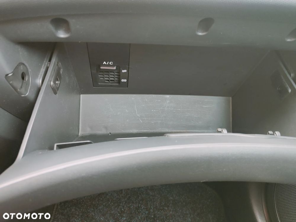 Hyundai i30 - 25