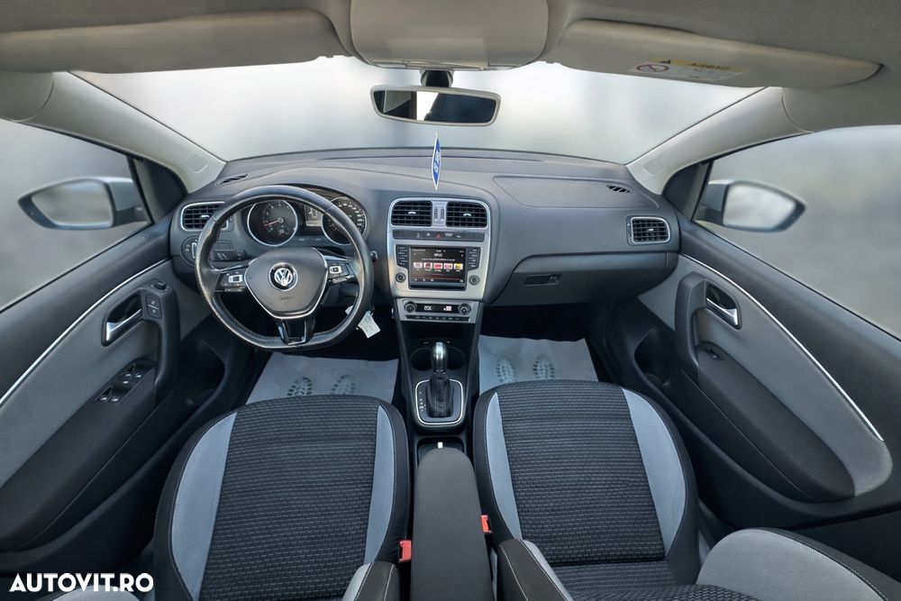 Volkswagen Polo 1.2 TSI (Blue Motion Technology) DSG Cross - 17