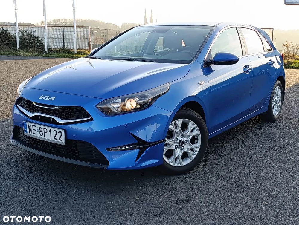 Kia Ceed 1.5 T-GDI M - 3