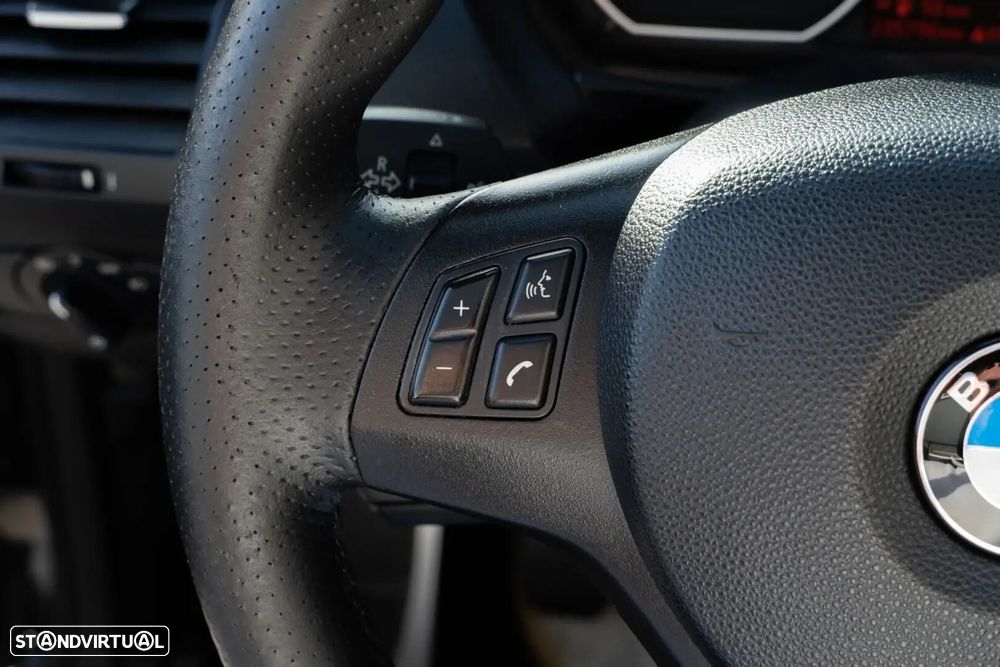 BMW 118 - 25