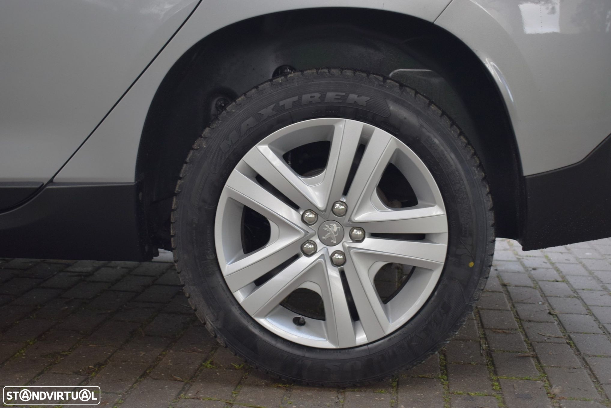Peugeot 2008 PureTech 110 Style - 43
