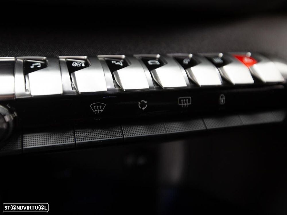 Peugeot 5008 1.5 BlueHDi GT - 19