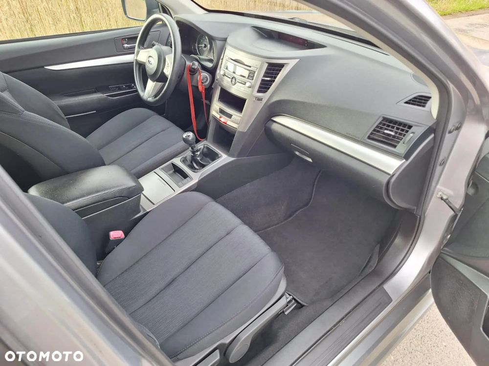 Subaru Legacy 2.0i Comfort - 6