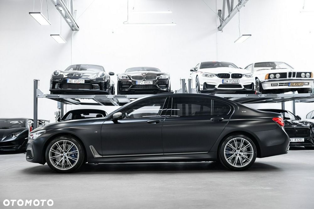 BMW Seria 7 M760Li xDrive - 9
