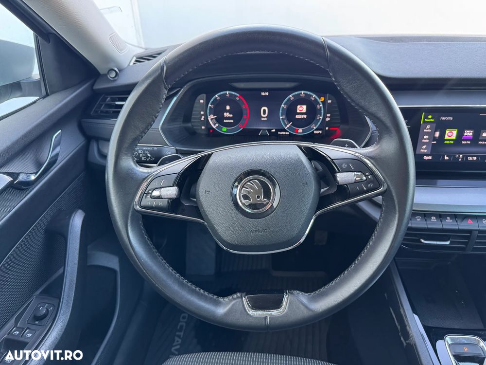 Skoda Octavia 2.0 TDI DSG Ambition - 10