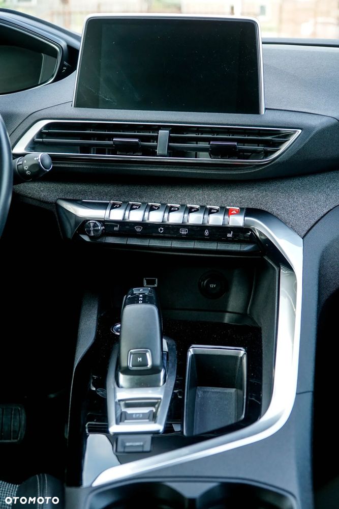 Peugeot 3008 BlueHDi 130 Stop & Start EAT8 Allure - 30