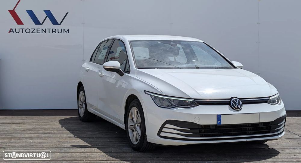 VW Golf 1.0 eTSI Life DSG - 3