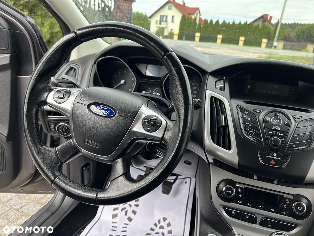 Ford Focus - 40
