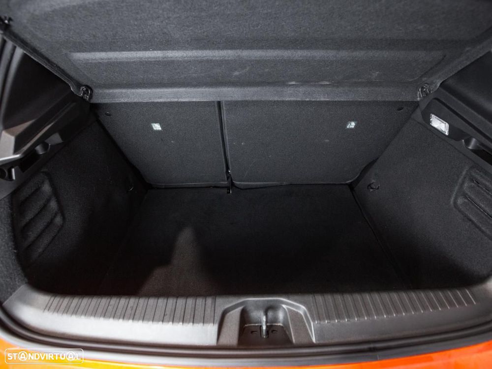 Renault Clio 1.0 TCe Evolution - 12