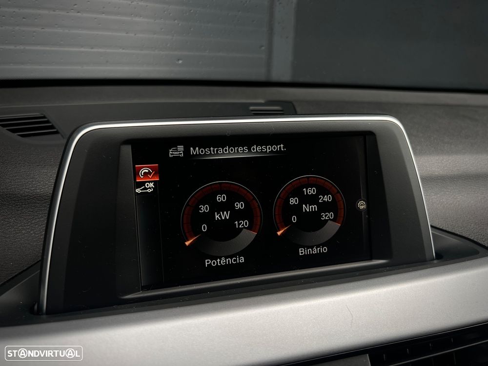 BMW X1 16 d sDrive Line Sport - 16