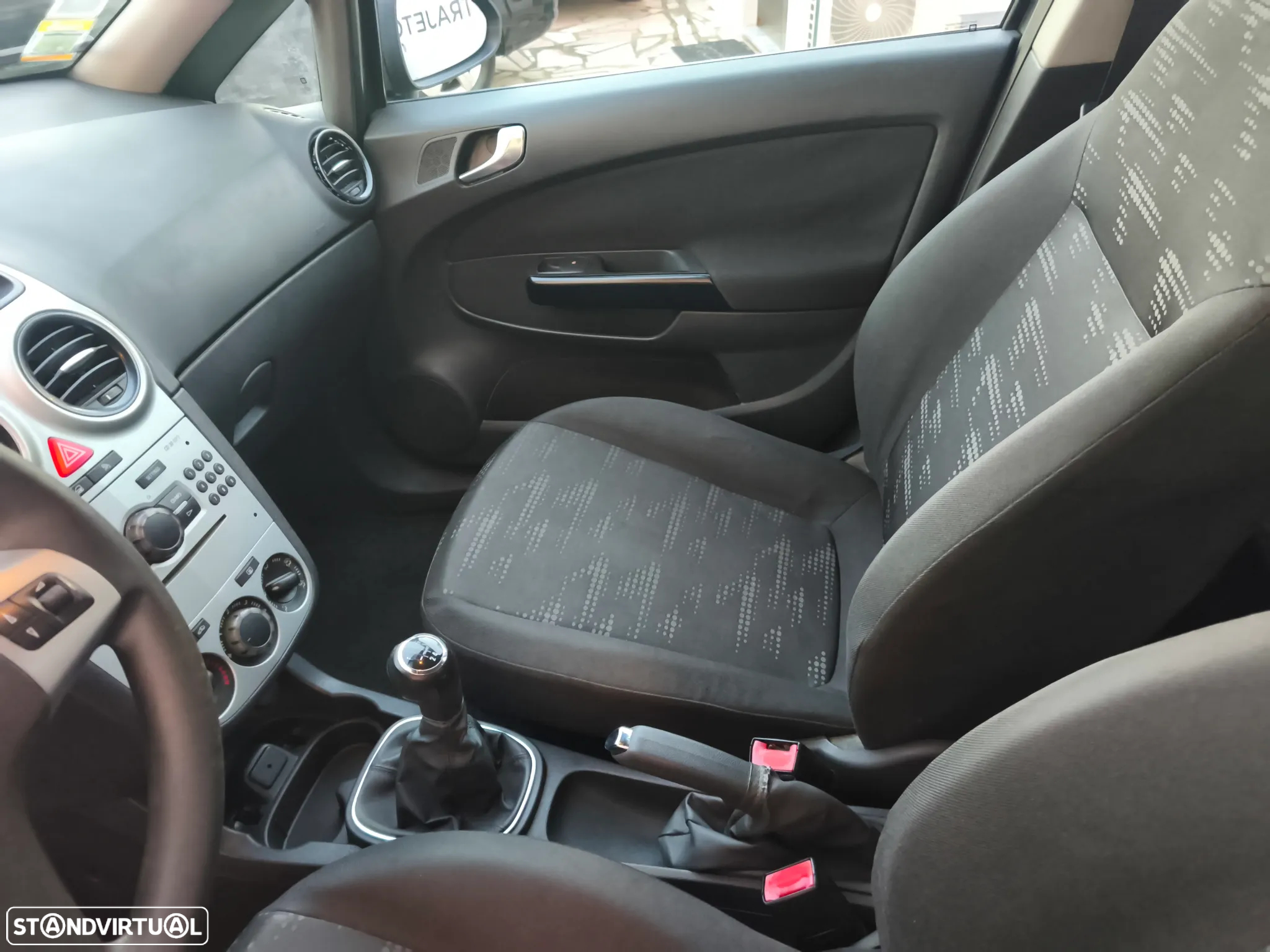 Opel Corsa 1.2 Enjoy - 14