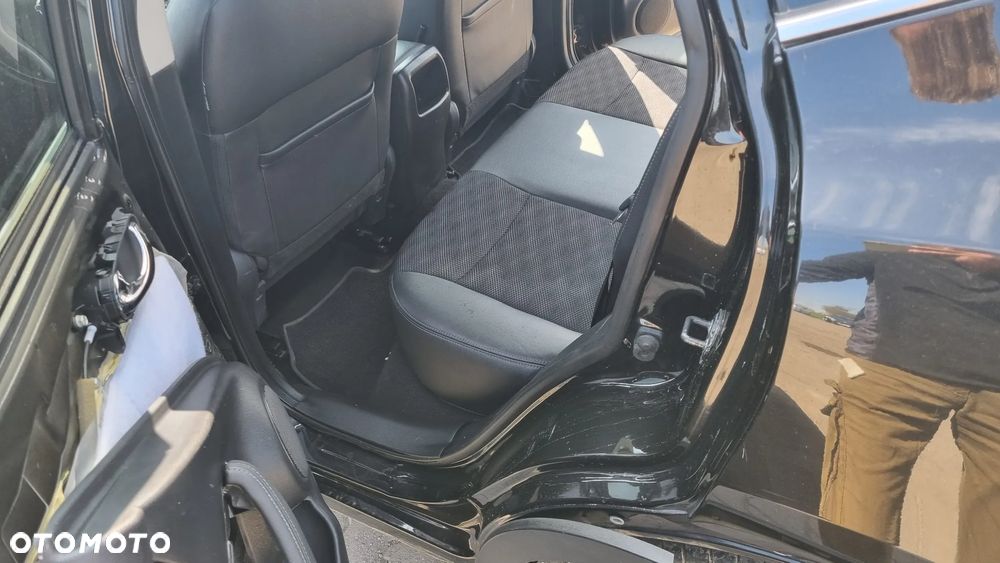 Nissan Qashqai 1.6 DCi ALL-MODE 4x4i TEKNA - 32